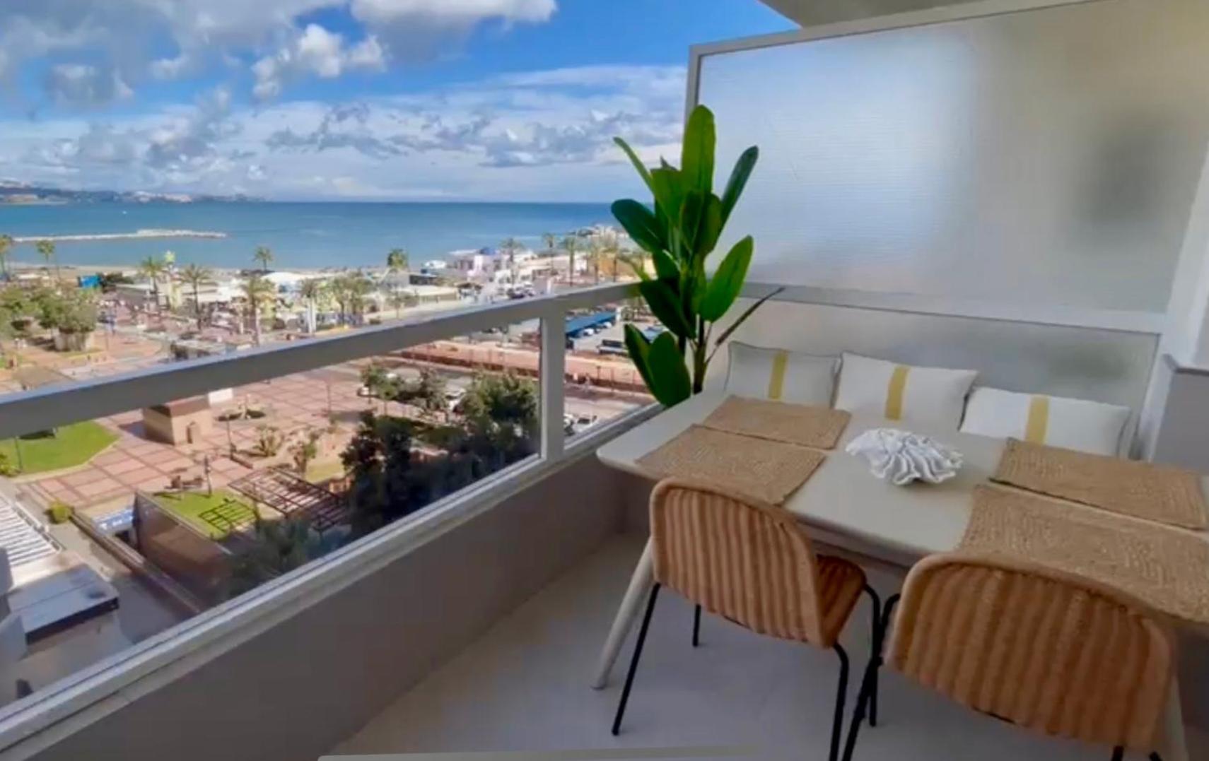 푸엔히롤라 Solana 26 Incredible Sea Views 아파트 외부 사진