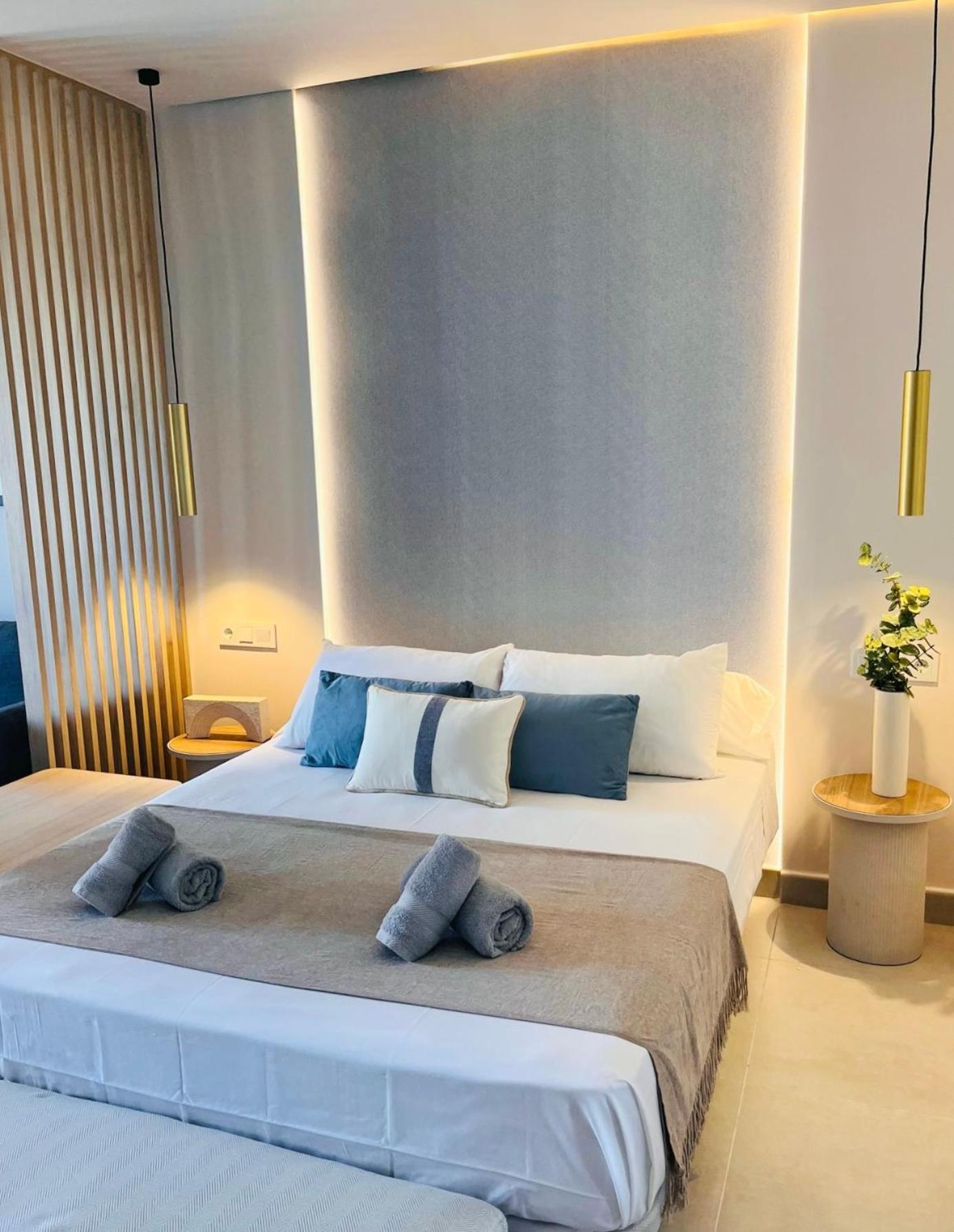 푸엔히롤라 Solana 26 Incredible Sea Views 아파트 외부 사진