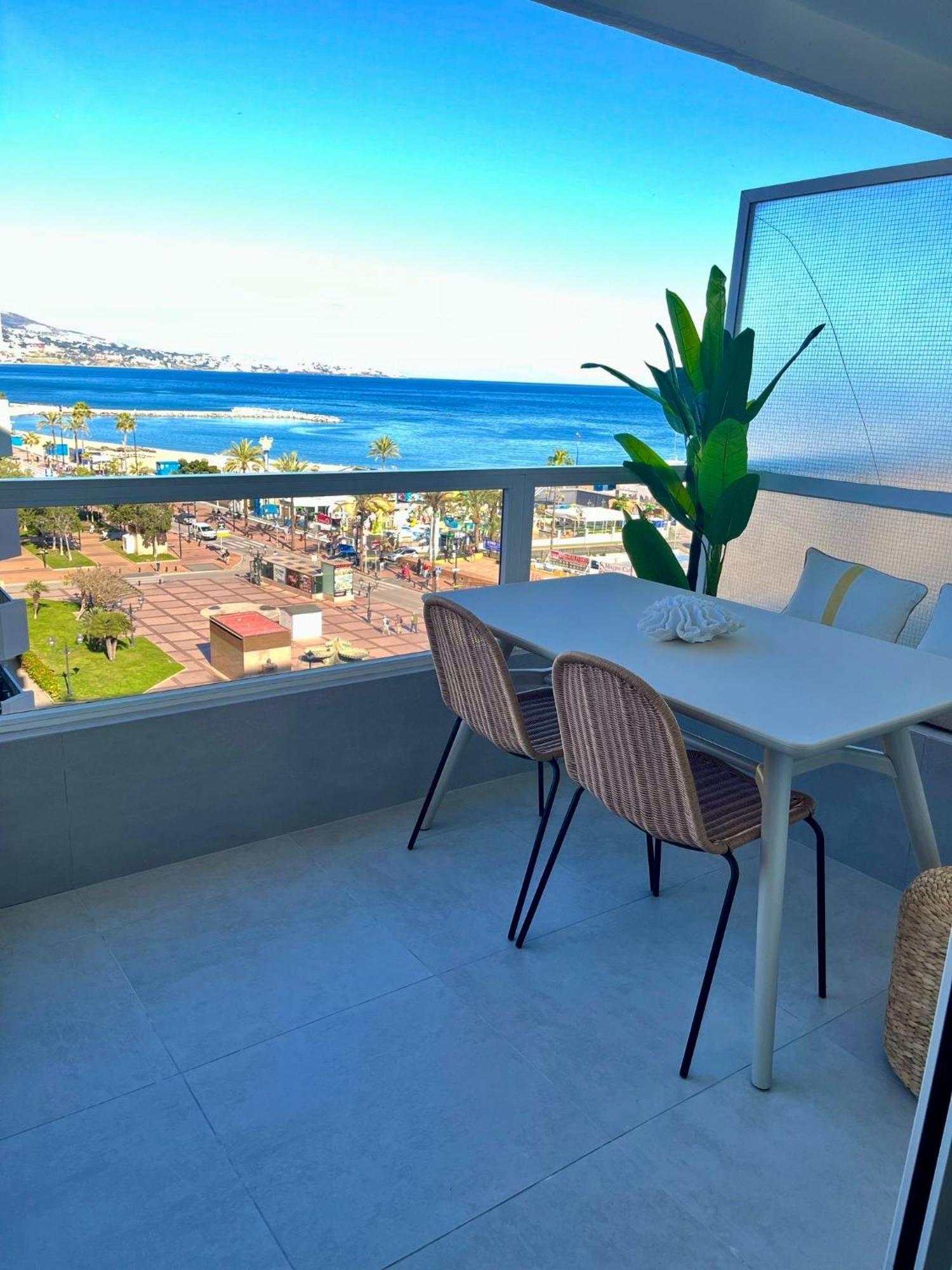 푸엔히롤라 Solana 26 Incredible Sea Views 아파트 외부 사진