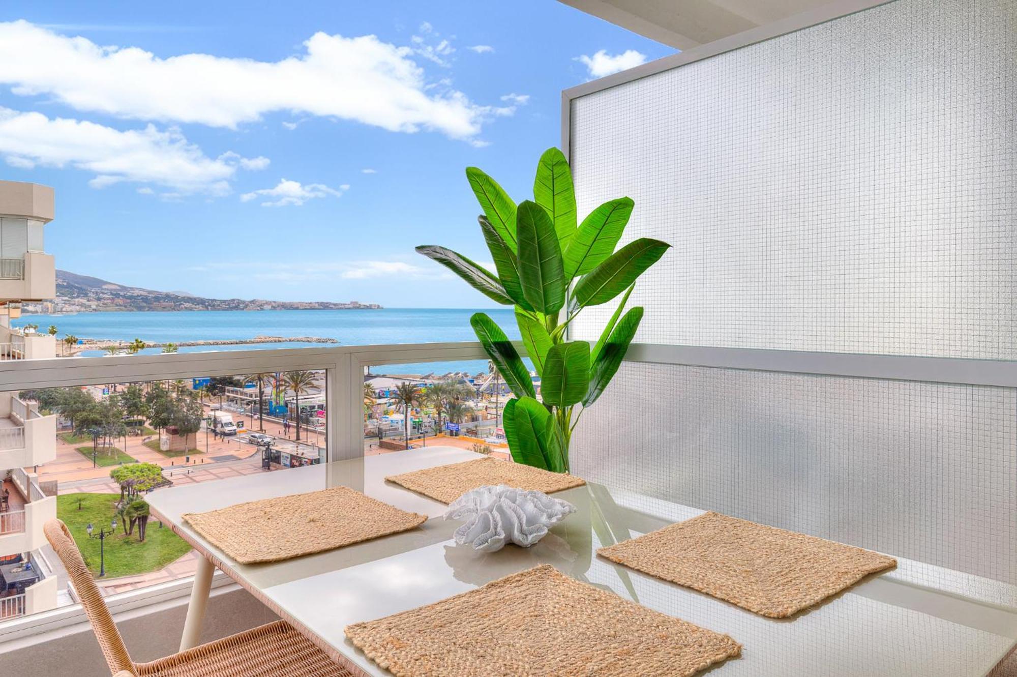 푸엔히롤라 Solana 26 Incredible Sea Views 아파트 외부 사진